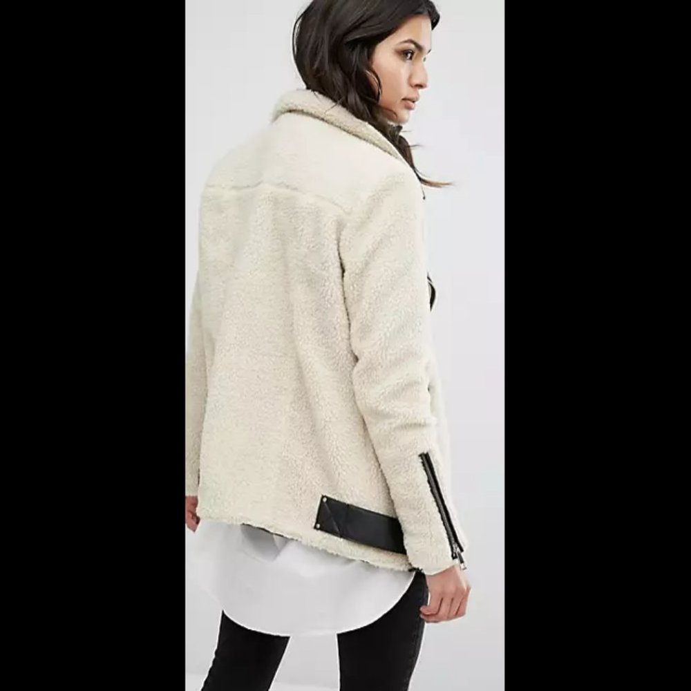 Effortlessly Chic Ultimate Borg Aviator Jacket In… - image 5